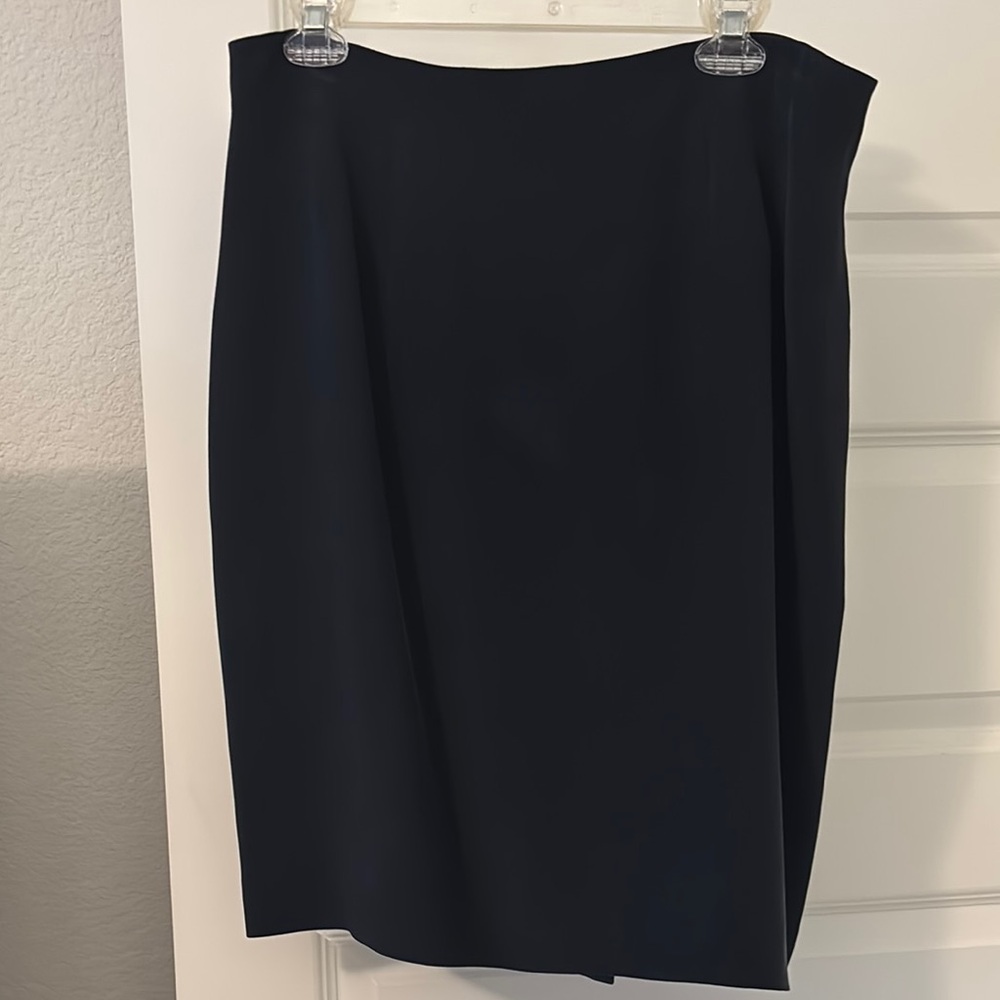 VTG Chaus black midi slip skirt 100% silk SZ 16 plus size career wear staple
